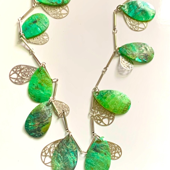 🐚14”/8” Double Strand Genuine Turquoise Shell w/ Silver Tone Delicate Filigree - Picture 8 of 12